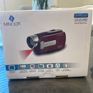 Bran new Minolta  MN80HD video camera.